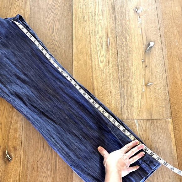 Athleta Cano Linen
Wide leg Pant - Picture 14 of 14